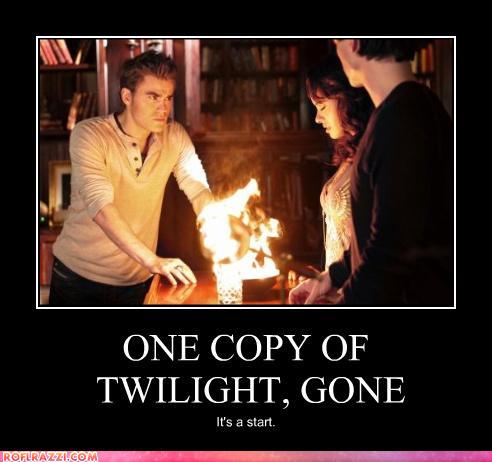 funny celebrity pictures - ONE COPY OF  TWILIGHT, GONE