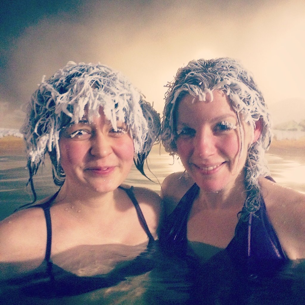 this-is-what-happens-when-you-go-swimming-in-an-outdoor-pool-at-40-c